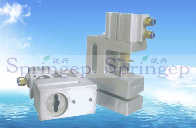 飞机孔型气动打孔机